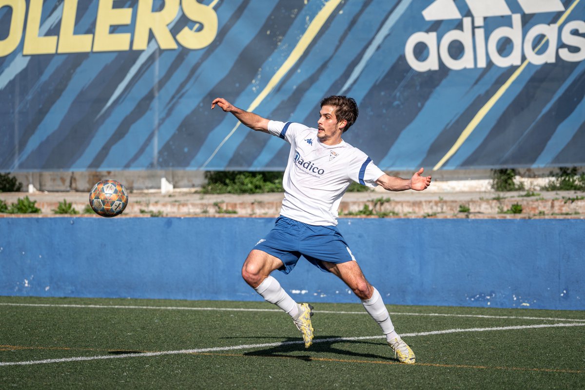 ecgranollers's tweet photo. SETMANA DE DERBI! ⚽️🔥

Aquest dissabe ens visita el @CFMolletUE en el primer derbi vallesà de la temporada. 🙌

📅19/10
🏟️Municipal C/Girona
⌚️16:00
🆚 @CFMolletUE 

Sempre endavant equip! 

Som-hi Esport Club Granollers⚪️🔵

#BategaEsportClub💙 https://t.co/MvWkbPIkz6
