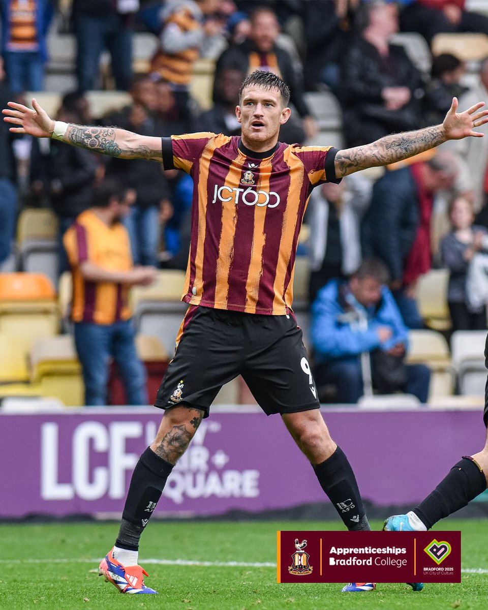 Wishing our joint fifth all-time record scorer, and current number nine, Andy Cook a very happy birthday! 🎂

#BCAFC