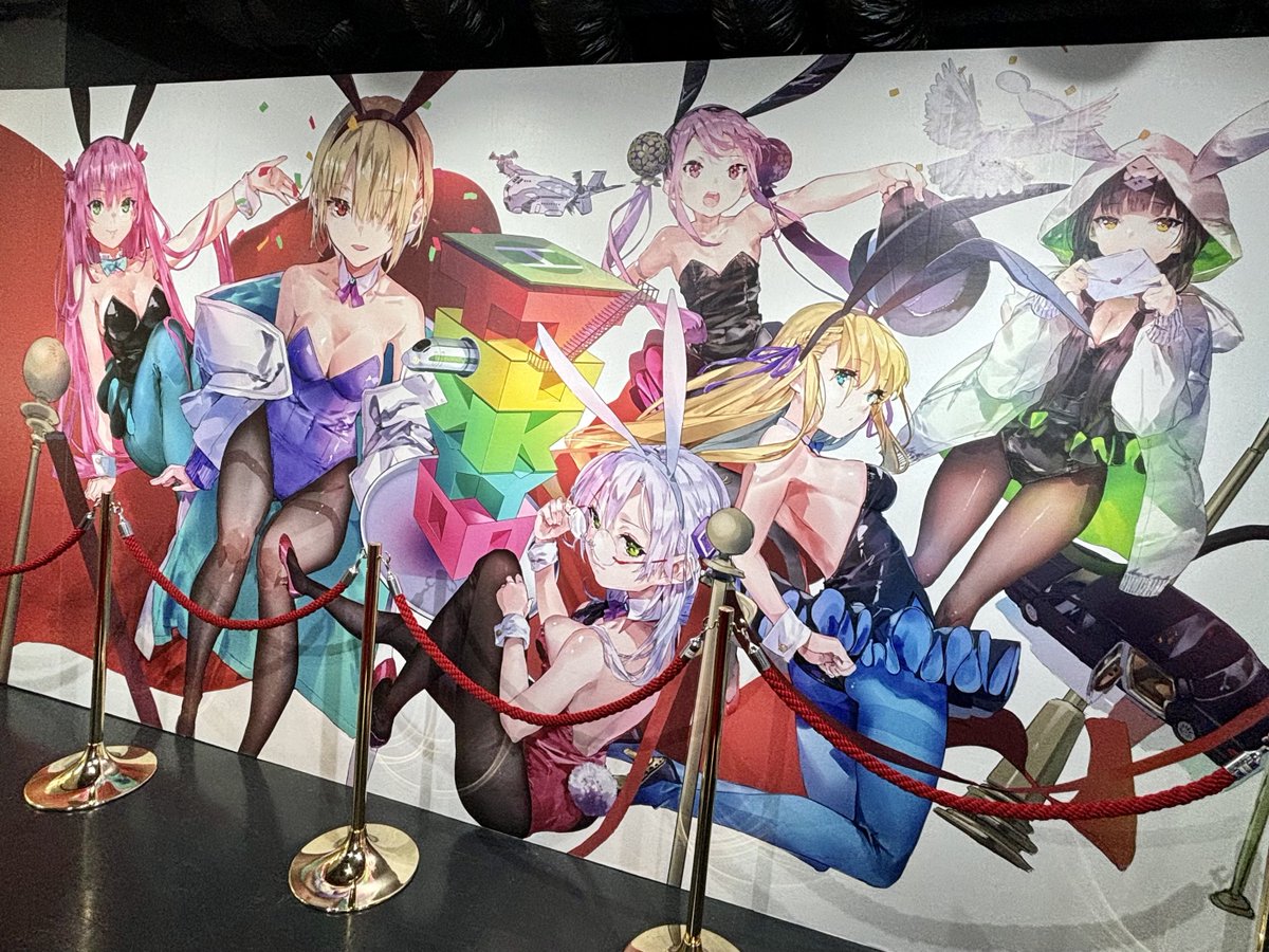 ヘブバン展@hbr_ex に
みんなで行ってきました〜！

31Aの制服や等身大フィギュア、
開発資料などどれも素晴らしかった…！✨️

グッズもお迎え出来て最高です❤︎
みんなもぜひ遊びに行ってみてね☺️

#ヘブバン展 #ヘブバン https://t.co/mIVVSGMQH7