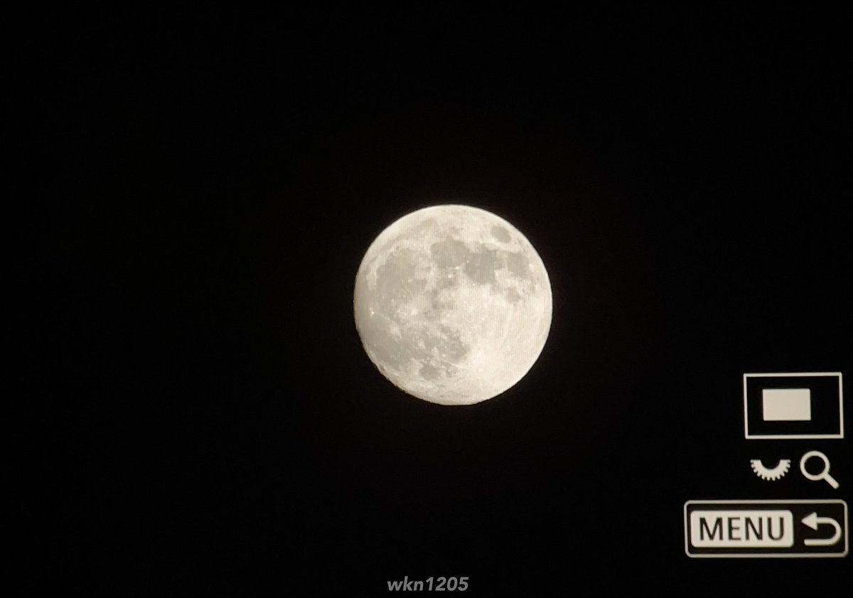 wkn1205's tweet photo. 특별한 달 🌕.* 
  #ASTRO  #문빈  #MOONBIN https://t.co/cTq8IsAkA0