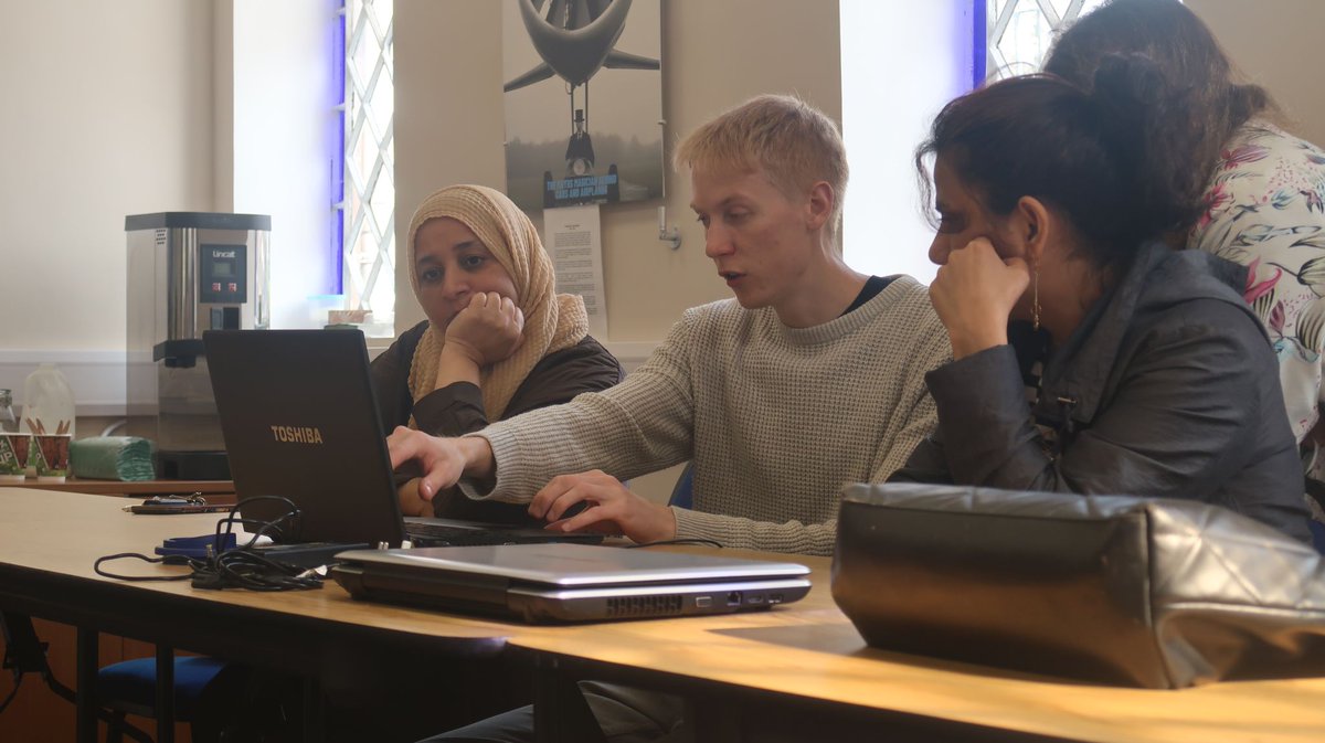 We were proud to host ReCognition Circular event here at TEP, as they spearheaded a fantastic initiative to end digital poverty in the Tyseley community. 💻They refurbished and donated 12 laptops, complete with Wi-Fi, to local residents who face barriers due to digital exclusion.