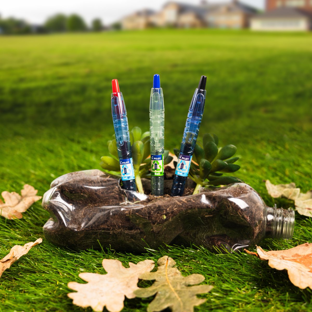 PilotPenUK's tweet photo. Recycle awareness Week ♻️

Small actions lead to big changes! 🌱

From pens to packaging, BeGreen products help reduce waste while delivering the quality you love 💚

By choosing BeGreen, you’re making a positive impact on our planet. Let’s keep writing our future sustainably! 👏 https://t.co/pQB8BENjgd