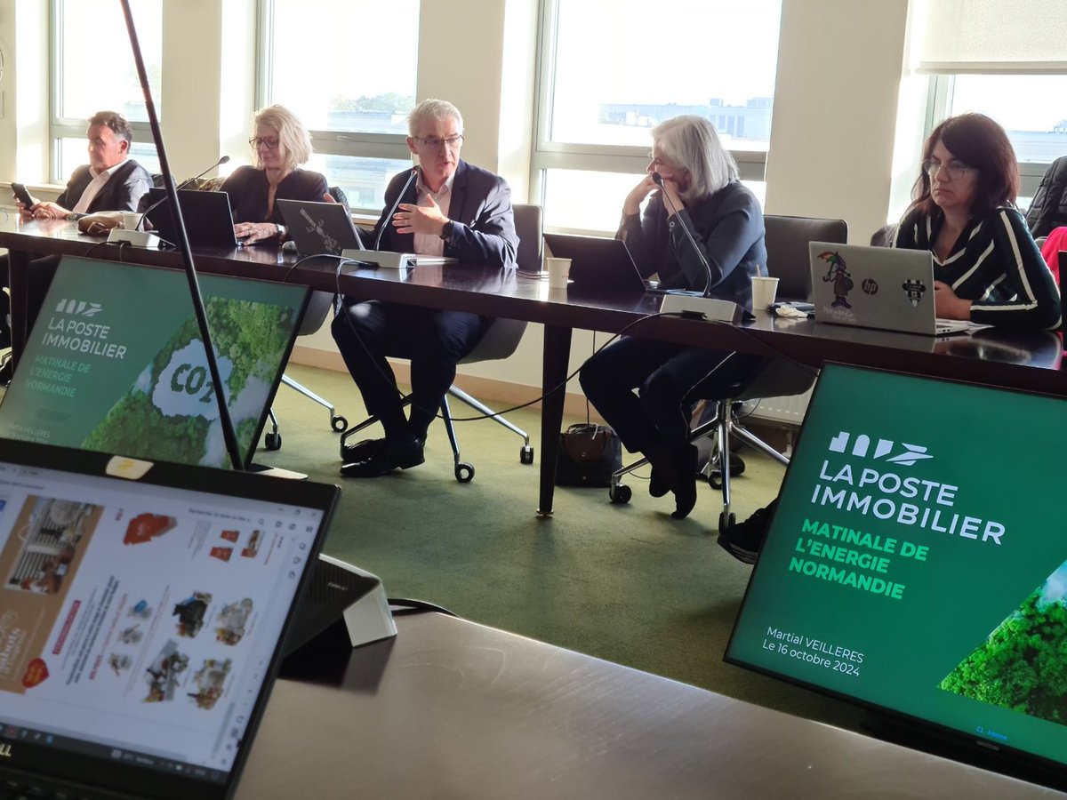 LPNews_NDIE's tweet photo. #MatinaledelEnergie| Ou comment comprendre:
▶️ "Comment #LaPoste décarbone son parc immobilier", avec Martial Veillères, directeur @Poste_Immo Ouest.
▶️ "le financement par le levier puissant des CEE, avec Virginie Le Grix, responsable Nouveaux Services à La Poste. https://t.co/0kUtzO5P5e