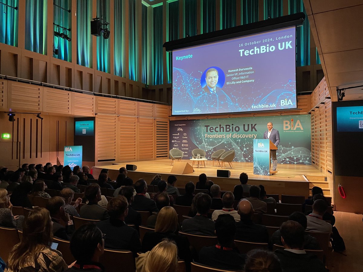 BIA_UK's tweet photo. A warm 🌞 @BIA_UK welcome from our CEO, Steve Bates OBE, to all attending #TechBioUK! We’re kicking off with an insightful opening keynote from @rdurvasula, Senior VP of Information and R&D IT at Eli Lilly and Company🚀
Special thanks to our headline supporter @EliLillyandCo and event supporters @ASTRAZENECAUK, @awscloud, @Citeline, @CooleyLLP, @HSBCInnovation, @JNJNews and @lifearc1👏