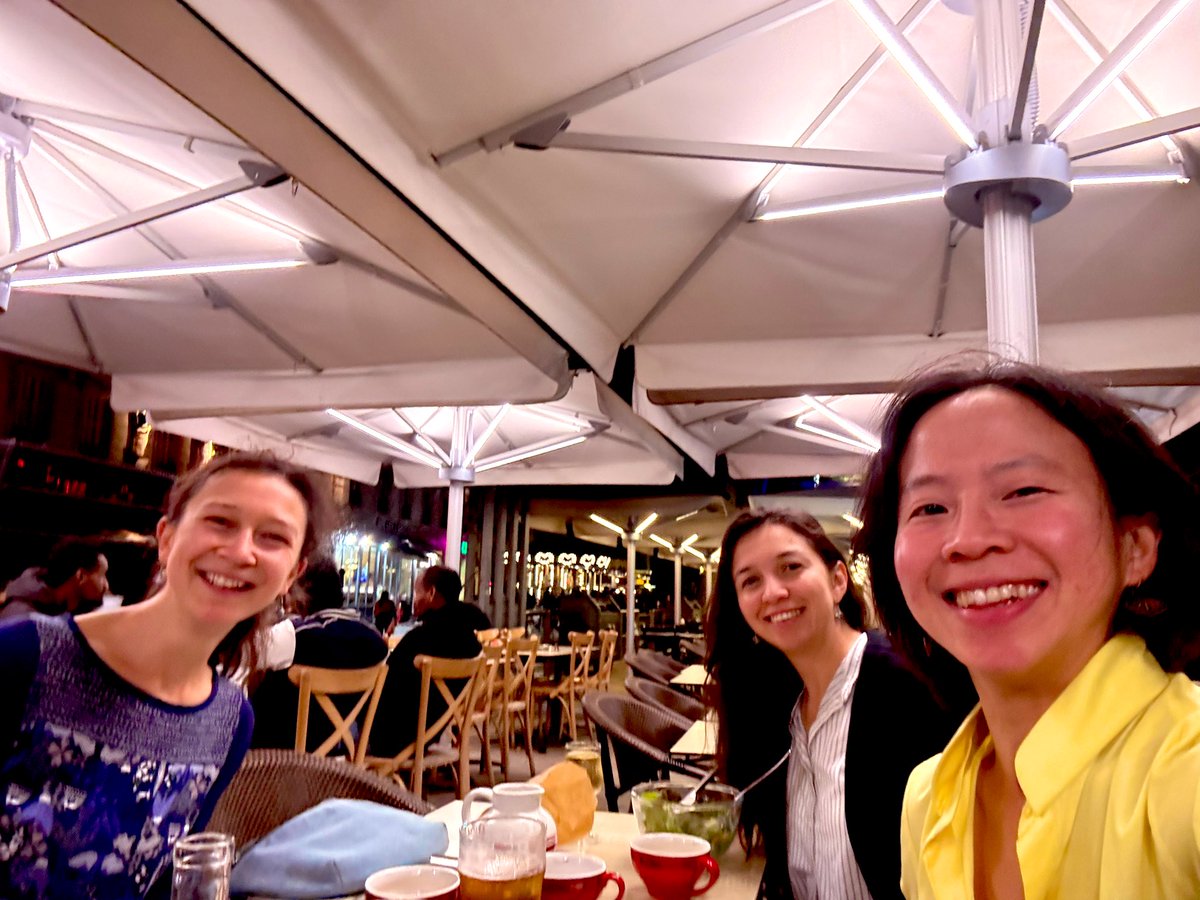 Mini impromptu reunion of the Carr Lab at Montpellier🇫🇷. Lovely to see you both!