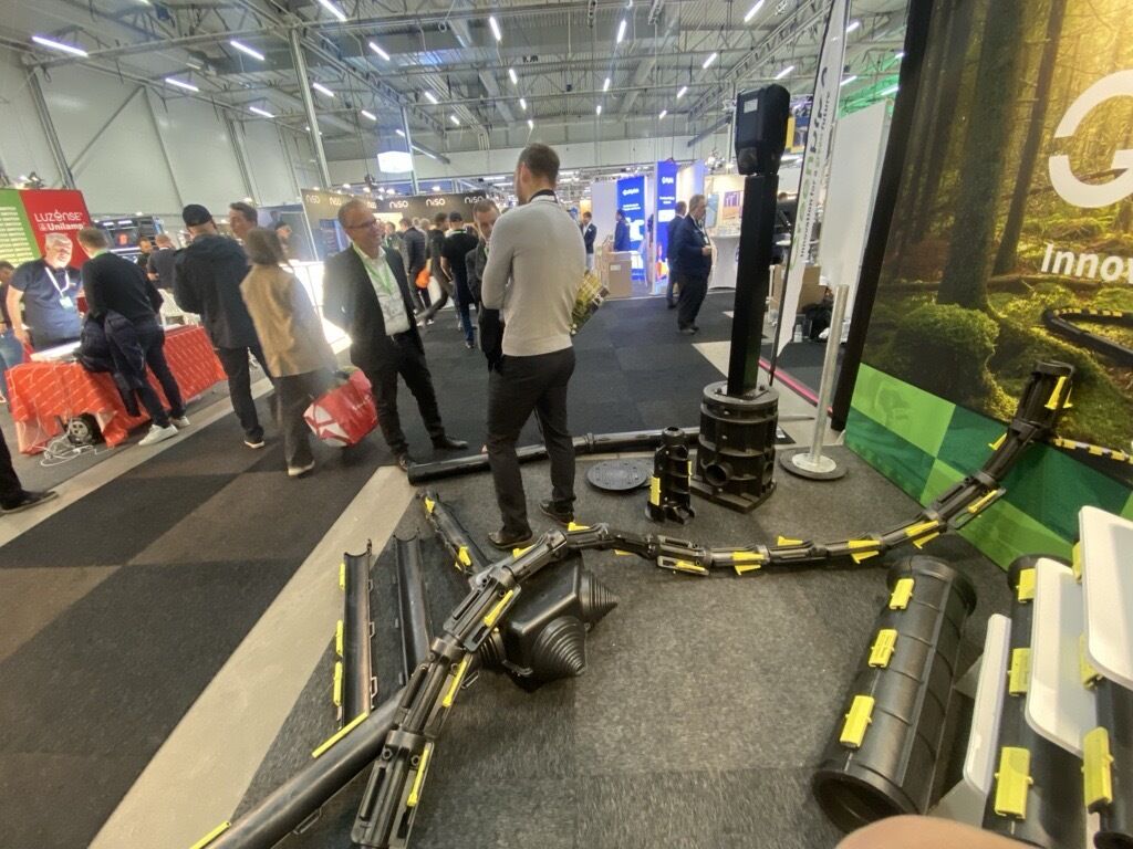 Greenpipegroup's tweet image. 🚀 Greenpipe is absolutely smashing it at the Elmässan Expo this week at Kistamässan! 🚀

Our booth (A:11) is buzzing, we’re showcasing cutting-edge solutions that are turning heads and sparking conversations. 💡 

#Greenpipe #SmashingIt #Elmässan