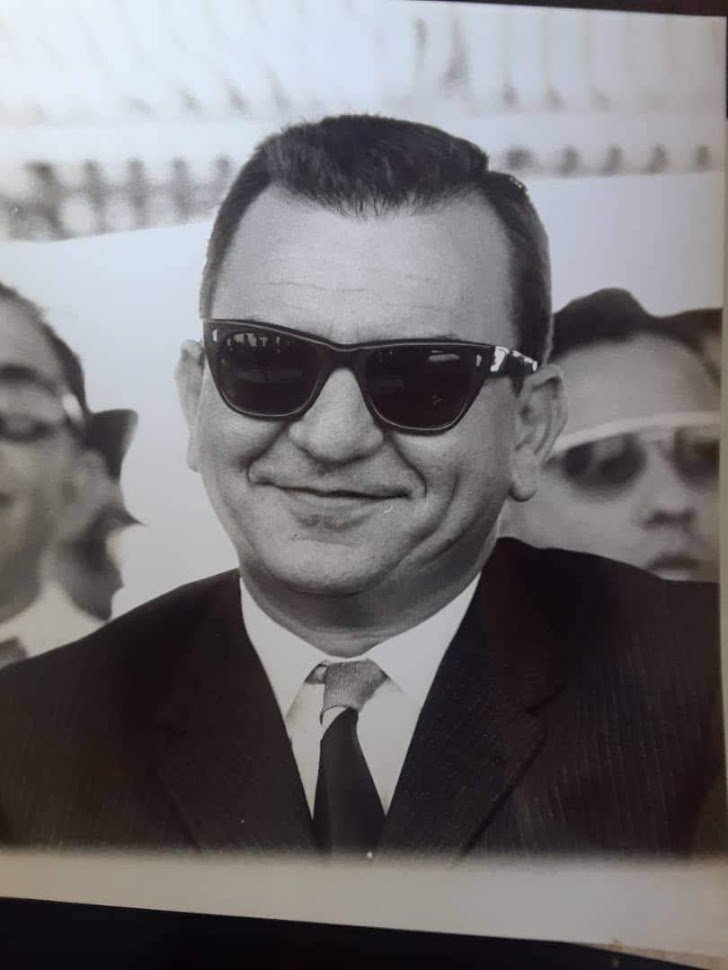 Un día como hoy, hace 28 años, falleció en la ciudad de Caracas, a los 70 años de edad, el Ing. Leopoldo Sucre Figarella. Para quienes trabajamos bajo su directa conducción y, además, fuimos honrados con su amistad, el Ministro Sucre es muchísimo más que un recuerdo: es una