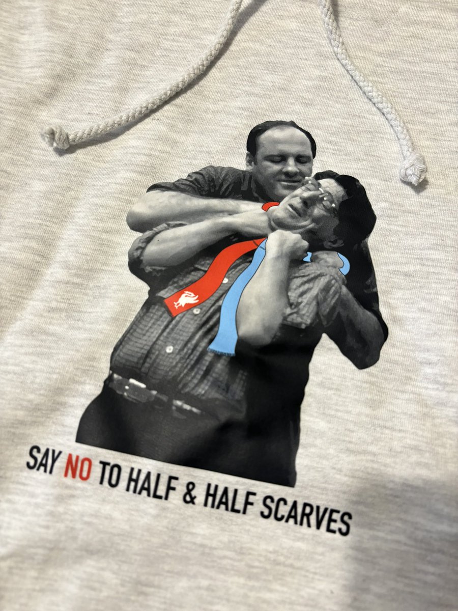 Say No To Half &amp; Half Scarves ✋🏻🛑