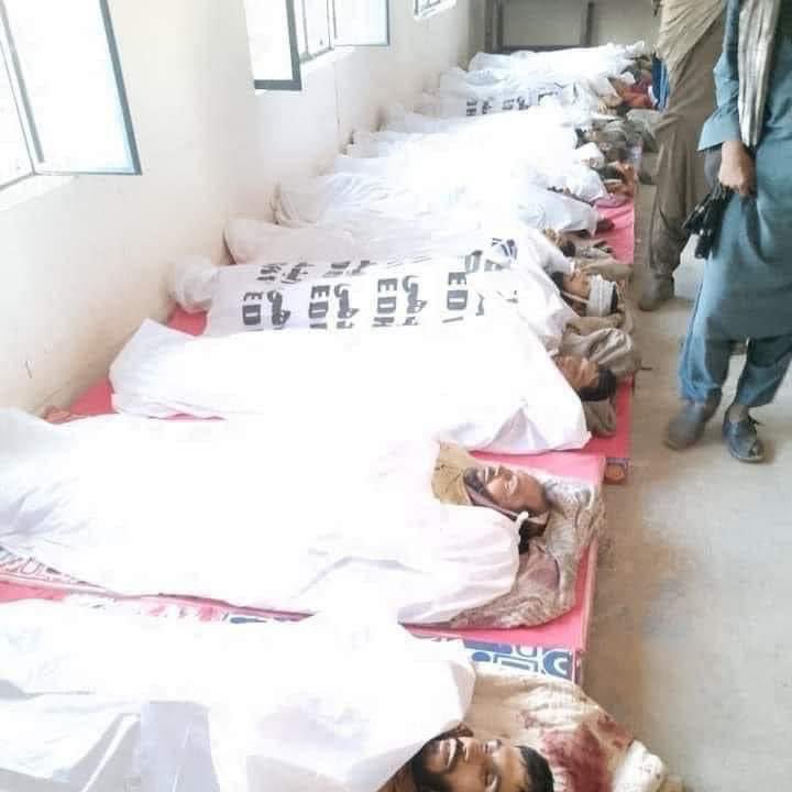 NaikmalS's tweet photo. The brutal massacre of over 250 Afghan refugees by Iranian forces at the border is an appalling violation of human rights. Targeting innocent people with gunfire and RPGs is utterly inhumane and must be condemned globally . 
#JusticeForAfghanRefugees 
#HumanRightsViolations https://t.co/DmNciJfoVe