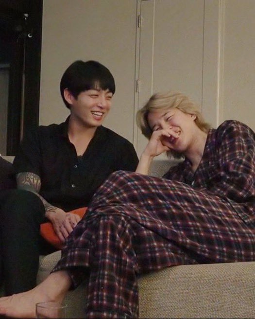 ・✿.。.:JK♡JM.:。✿*゚ tweet media