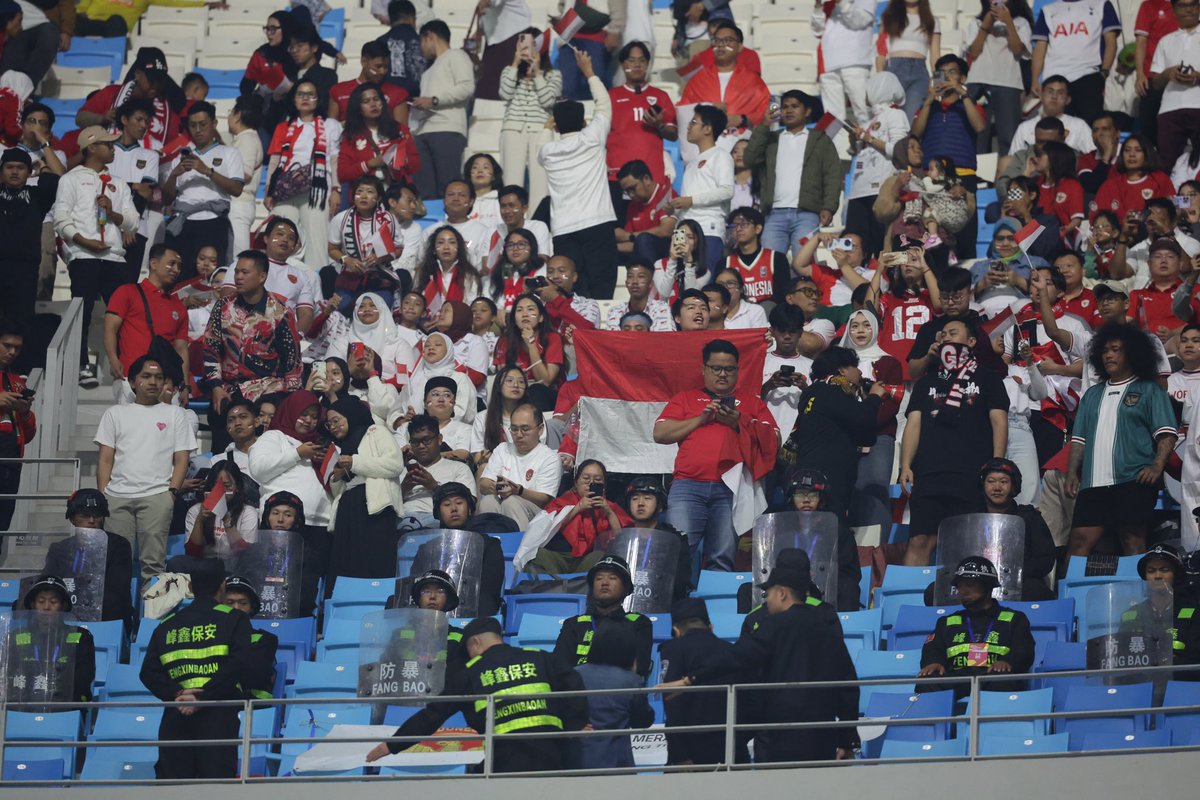 erickthohir's tweet photo. Bahrain. China. Jakarta

Terima kasih yang selalu setia mendukung Garuda dimanapun dan kapanpun. Sampai jumpa November nanti 🇮🇩 https://t.co/L2JX6q7jNY