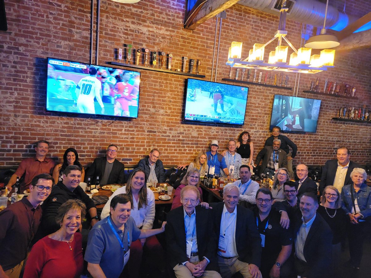 AmberVocelle's tweet photo. Networking AANEM style
#AANEMinSavannah https://t.co/uDqX0ovJ0b