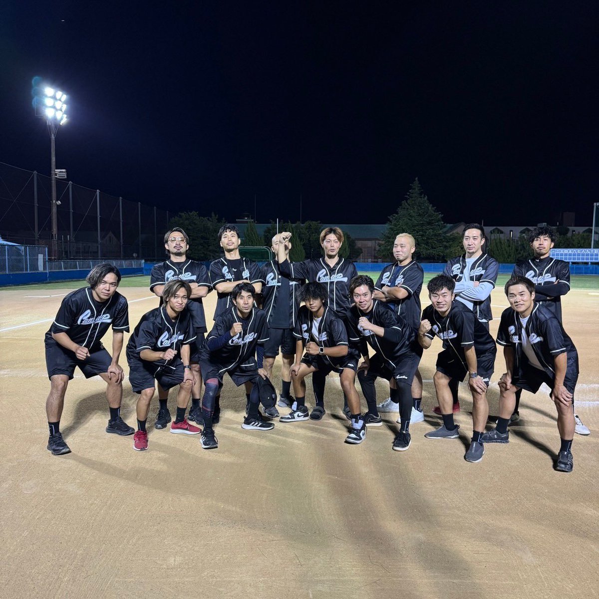 BrUim9's tweet photo. 社員全員で踊ってみた#shorts https://t.co/JkO2i1u2TA @YouTubeより https://t.co/HczJdnuTDu