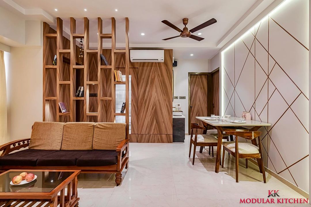 KKModularKitchn's tweet image. Step into the heart of luxury with our exquisite KK Modular Kitchen design, seamlessly blending functionality with sophistication.
Our living room interior boasts unparalleled elegance, creating a haven of comfort and style.

#kkmodularkitchen #luxuryliving #sleekdesign