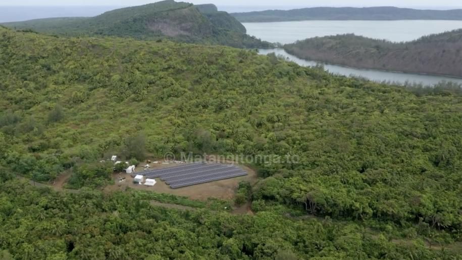 . <a href="/ADB_HQ/">Asian Development Bank</a> , the Government of Tonga &amp; <a href="/ausgov/">Australian Government</a> have commissioned a hybrid mini-grid on the island of Niuafo’ou⚡

The new #minigrid will provide clean, reliable &amp; efficient electricity supply to the island’s residents &amp; businesses.

🔗 buff.ly/4dRcfI9 

Source: <a href="/TongaNews/">Matangi Tonga Online</a>