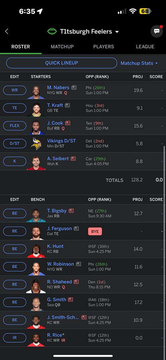 RatioL690's tweet photo. @17gamepace Yo @17gamepace , I want a better receiver depth... Should I trade away hall,Jones or cook? And what receiver should I target trading for with them https://t.co/39080kyWkk