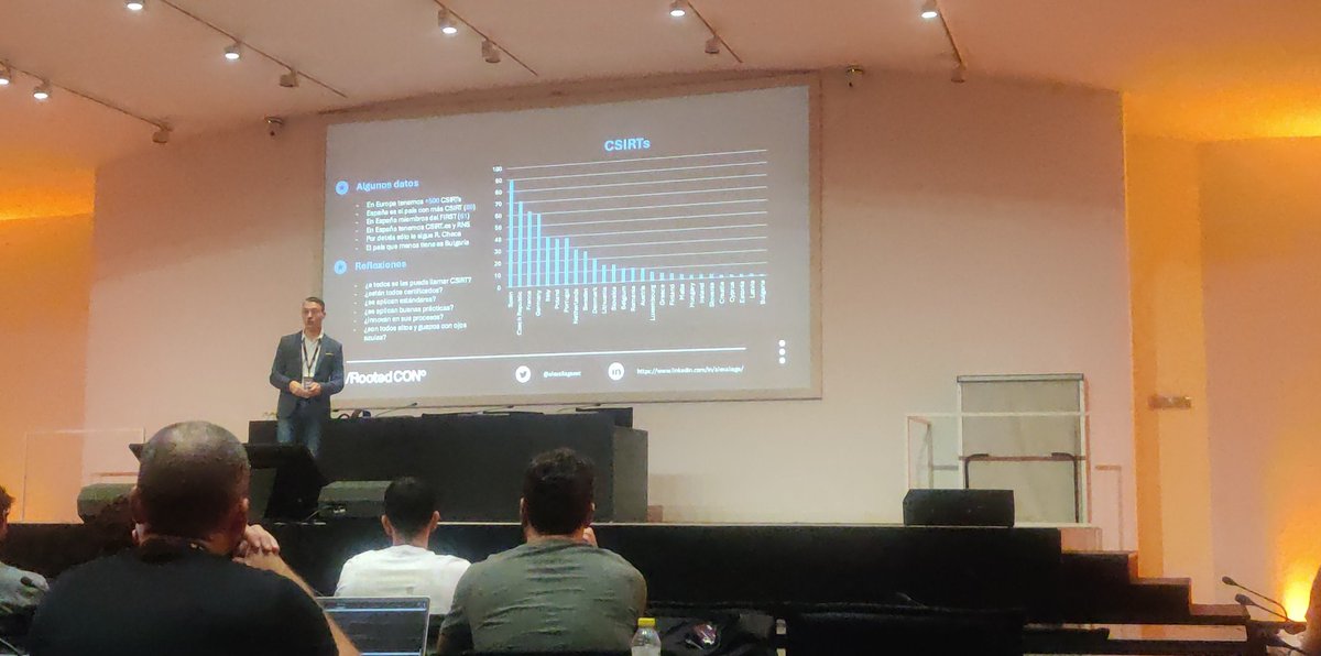 tesacu's tweet photo. @alexaliagasec nos habla de cómo han evolucionado y pueden evolucionar los SOC.
Los SOC no son solo tecnología, también son procesos.
¿Dónde?
En #RootedVLC https://t.co/KgXtiEE2Qc