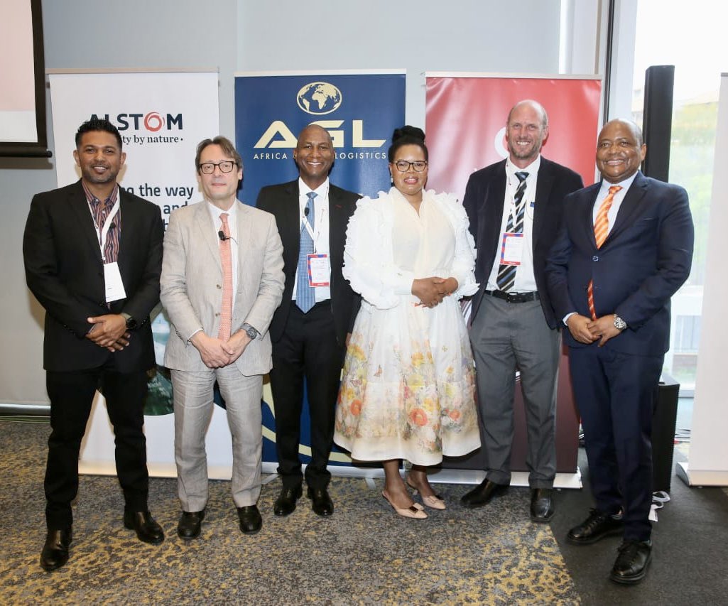 #ChooseFrance momentum at the Southern Africa business forum in #Johannesburg : several 🇿🇦 investors explained, through their experience, why 🇫🇷 is the leading destination for foreign direct investment in Europe 👏🏻
#Economicdiplomacy #InvestinFrance