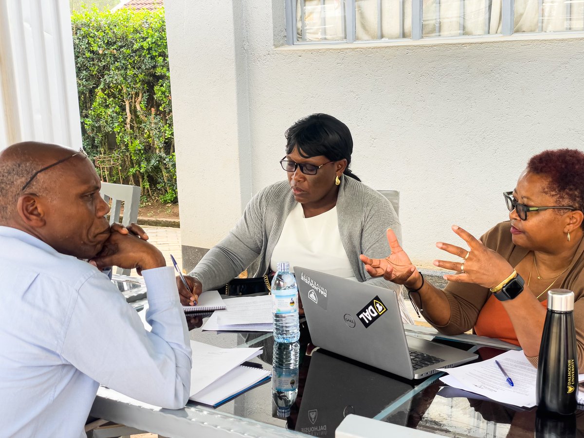 MRinAfrica's tweet photo. An exciting aspect of #MRForum24 is the small group discussions. 

Attendees broke into groups to discuss primary healthcare, community engagement, MR Knowledge Translation, and findings dissemination—highlighting the MicroResearch theme: Local Solutions for Local Problems.' https://t.co/UUvHXMwxqe