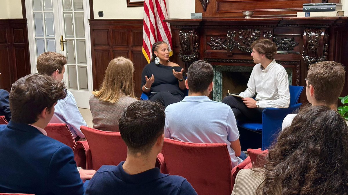 deba-t.org tweet media