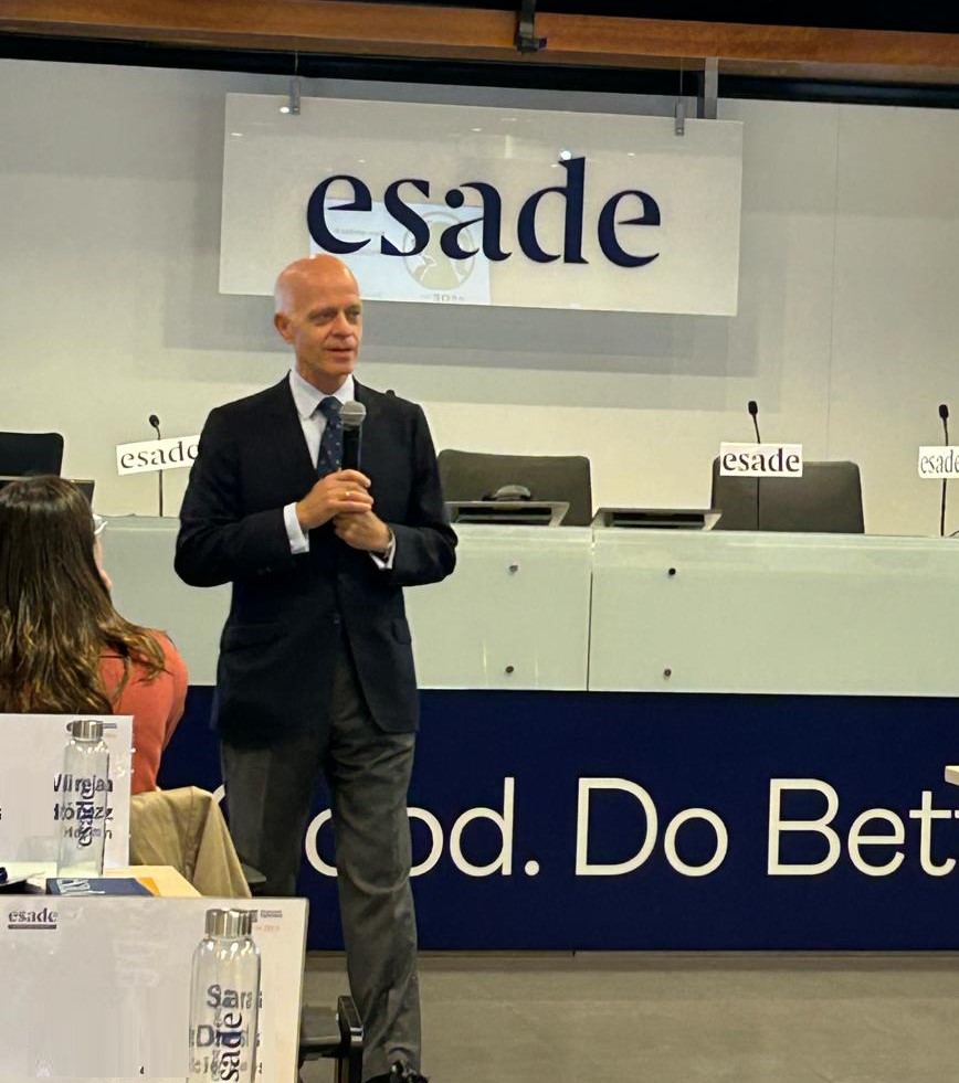 PromocionaMujer's tweet photo. Comienza la II Edición #ProyectoProactiva
Inician su primera sesión en compañía de Natalia Martinez, Dir. #ItinerarioPromociona de @ceoe, Mario Lara (D.G. @Esade Madrid), Asunción Puig @esade y Mª Jose de la Maza (Dir. Académica)
¡Bienvenidas! a #ItinerarioPromociona! https://t.co/juCn9wxZ7k