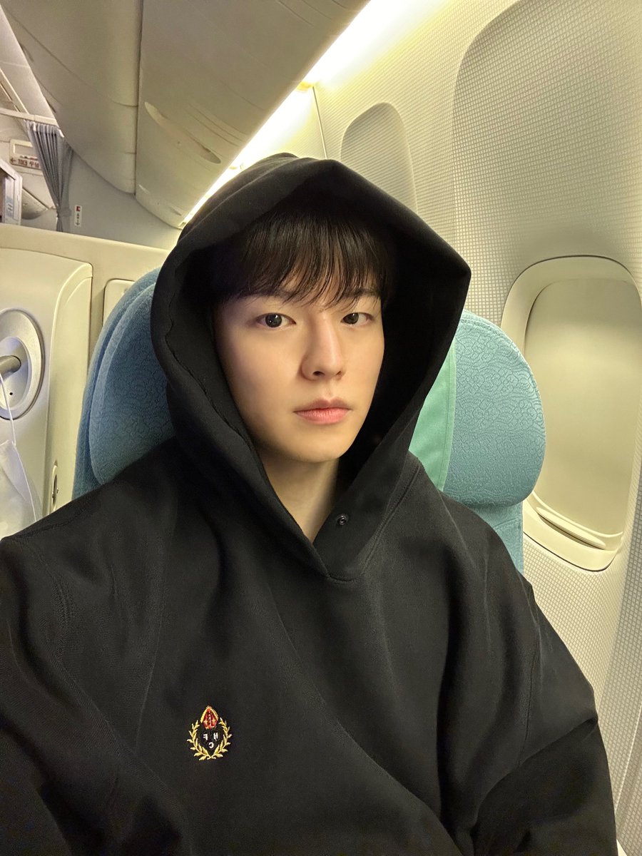 댕꾸 ◡̈ tweet media