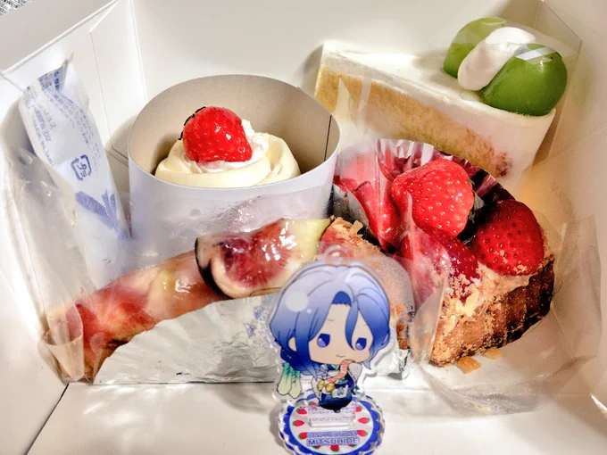 光秀、ケーキだよ 