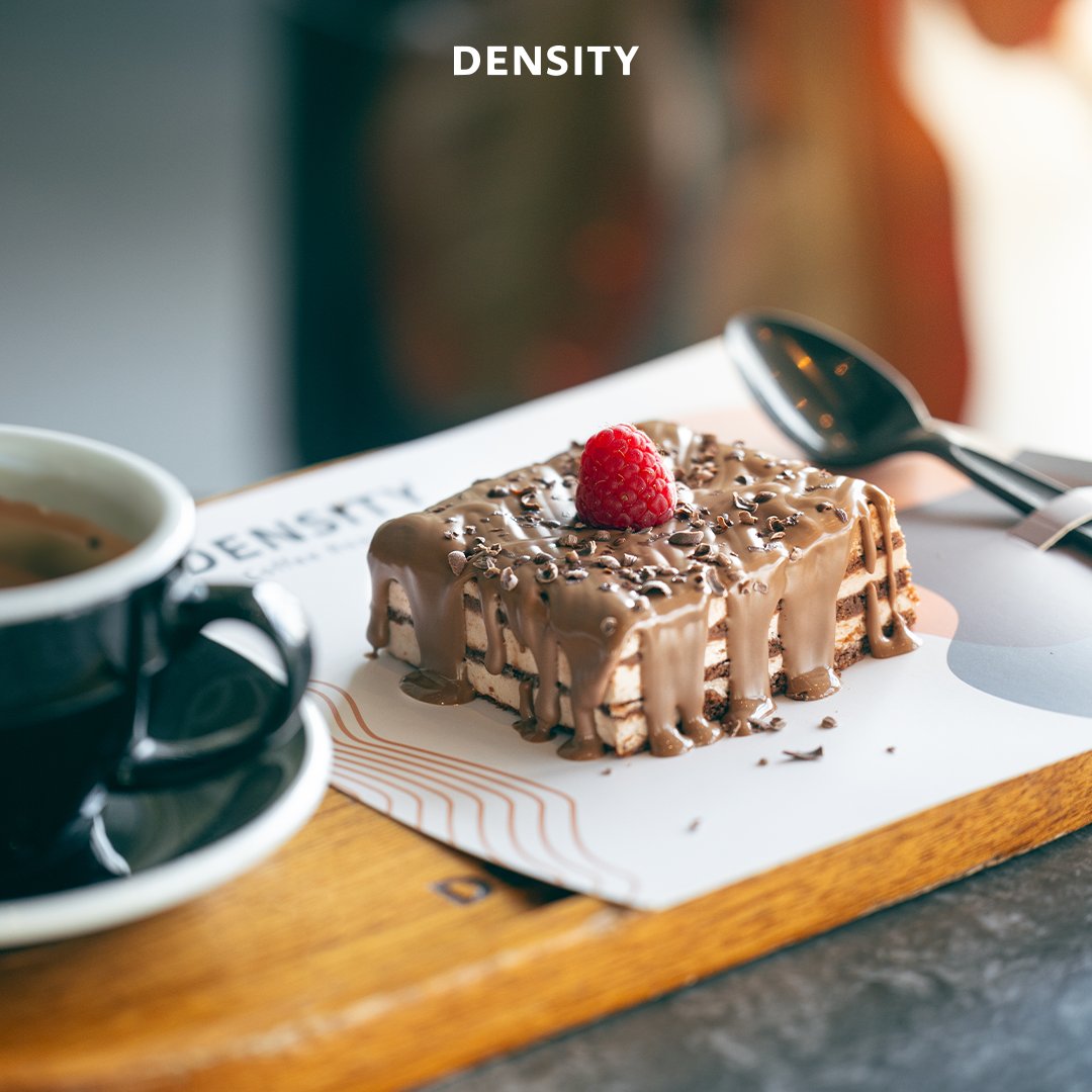 densitycoffee's tweet photo. 🎉🍩 أسبوع الحلا في Density Coffee 🎉🍩
📍 زورونا في أقرب فرع واستمتعوا بتجربة لا تُقاوم.

#أسبوع_الحلا #DensitySweetWeek #قهوتك_أحلى https://t.co/WHiAkGSdbh