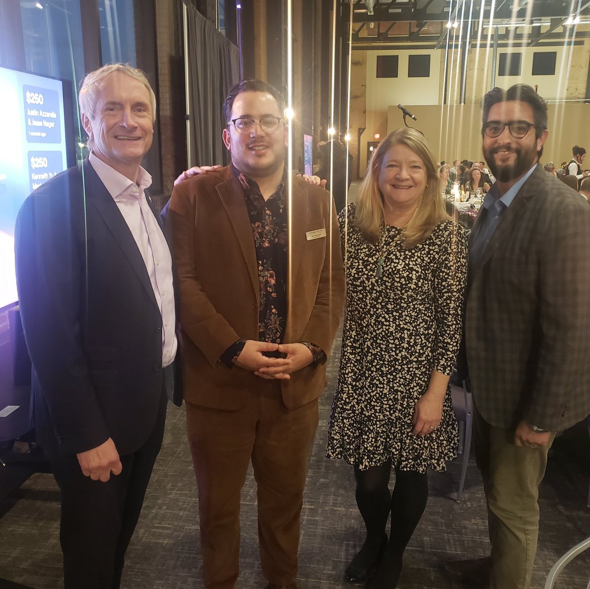 MayorSeanRyan's tweet photo. It was a pleasure to join everyone for the 41st @glys_wny Gayla, supporting an amazing organization providing critical support for LGBTQ+ youth in WNY.

Thanks to Exec. Dir. Jack Kavanaugh &amp; congrats to this year's Honorary Chair, Judge Gary Wilson and all the award recipients! https://t.co/7k8WwgMlyf