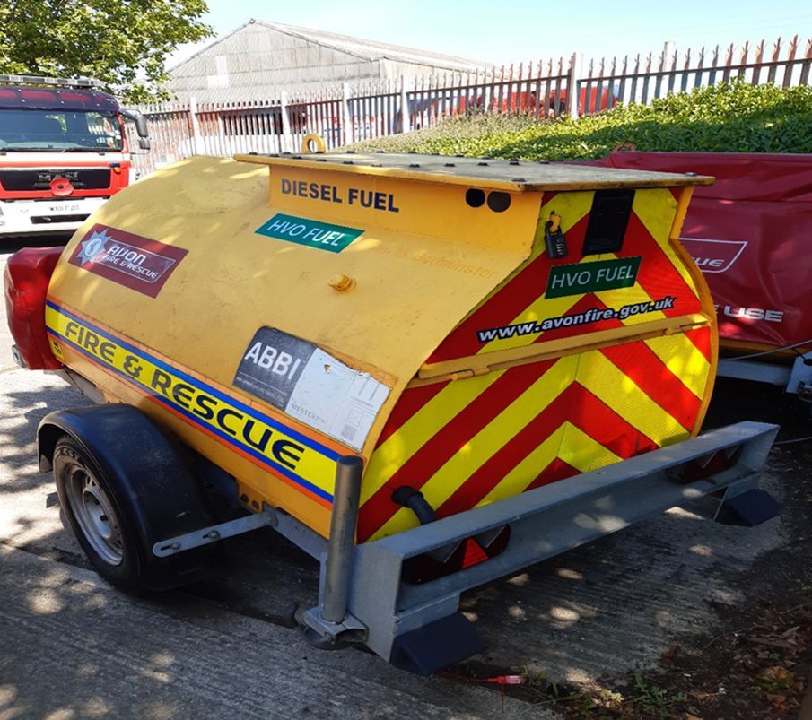 AvonFireRescue's tweet image. 🚒 Avon Fire &amp;amp; Rescue Service is going green! 🌱 Our Fleet, Technical Services and Environment Teams have successfully trialled Hydrotreated Vegetable Oil (HVO) as a sustainable fuel alternative. A big step forward in our mission to protect both people and the planet. 🌍🚨…