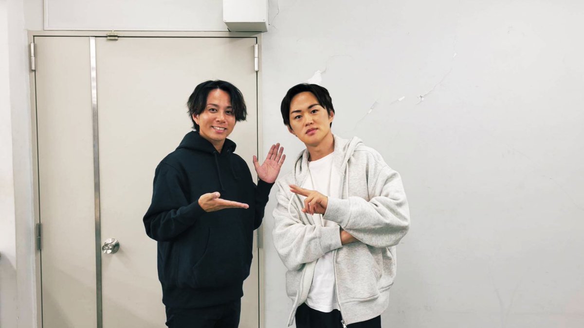 hiroooki2018's tweet photo. 【出演情報】
SECOM様の「セコムAI行動検知システム」プロモーション動画に出演させて頂きました✨

【https://t.co/VvNhXf1UvM】

in my lifeというミュージカルで共演した植木哲さんとも数年振りにご一緒する事が出来ました🎷
ご縁に感謝です！！✨

ぜひ、ご視聴下さいませ☺︎！！ https://t.co/XJMRfcgL6t