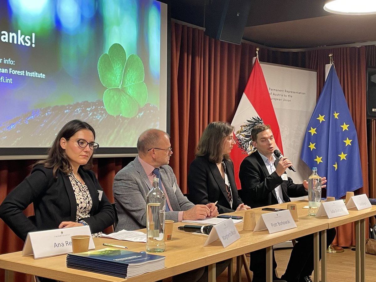 HPuelzl's tweet photo. Our #ThinkForest event on carbon farming in forests this morning just took place in the Austrian embassy! 
Many thanks too everyone for participating!!!
We presented our latest study 

https://t.co/hVTt2HQceJ https://t.co/CYemR3tB2T