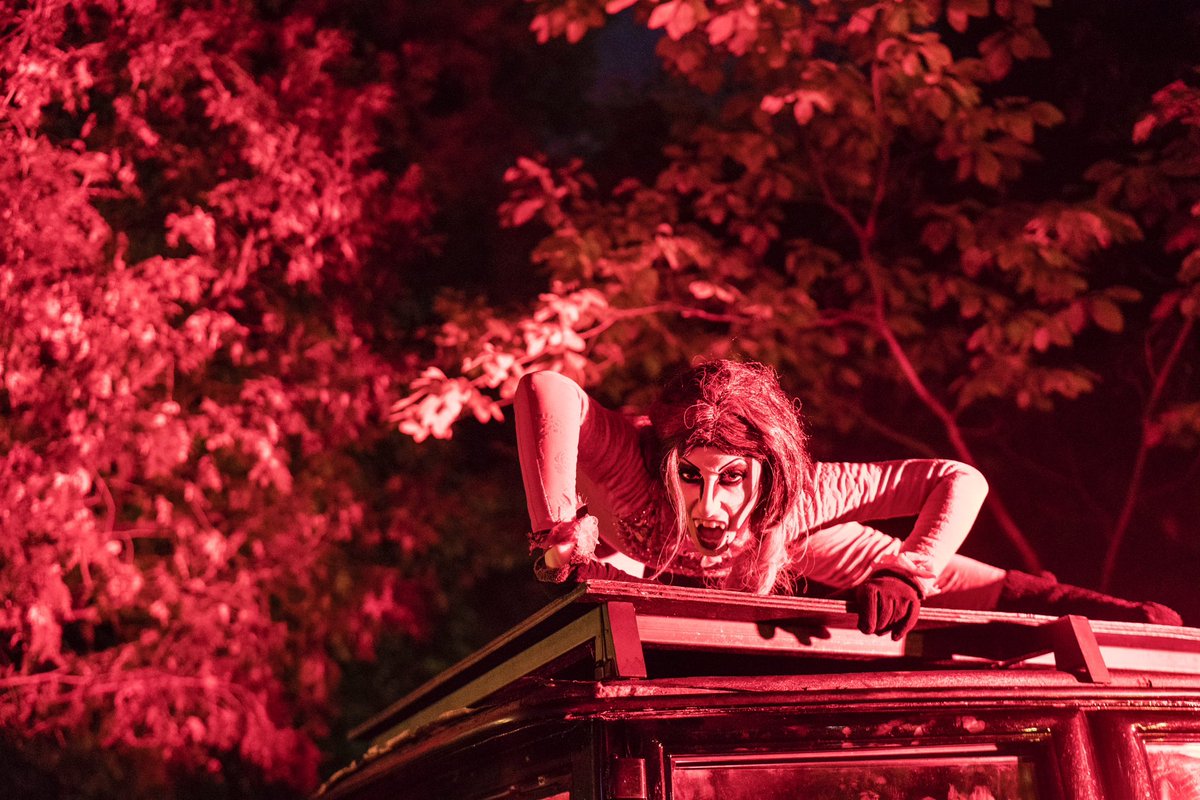KellyBeckta's tweet photo. @SonyAlpha Spooky Halloween at Casa Loma in Toronto , shot with Sony A7rii and Sony 24-70mm f/2.8 FE GM Lens, I couldn’t pick just one 📸 https://t.co/wQpwqBuvK3