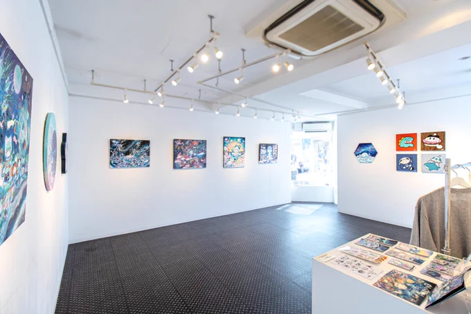 おかげさまで #ちくわ個展 全日程終了しました!本当にありがとうございます꙳✧˖無事開催できたことはいつも活動を応援してくれるみなさんのおかげですご来場くださった方、ご来場が叶わずとも応援してくださった方、みなさまに心から感謝します!来月11/17(日)は #コミティア150 