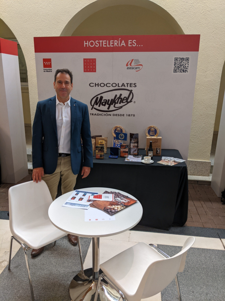 aseacam's tweet photo. ASEACAM ha participado en la organización de un exitoso encuentro con la hostelería de Pozuelo, el el que bajo el nombre "Hostelería es... Pozuelo", productores de Madrid y hosteleros se reunieron para explorar nuevas oportunidades de negocio. https://t.co/0XZipRafwR