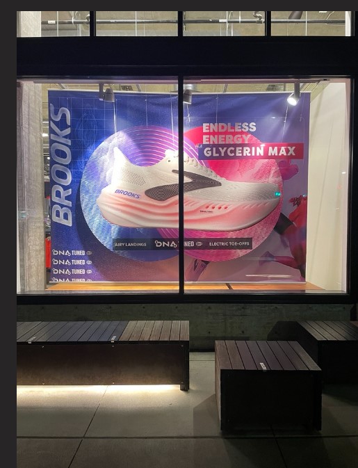 IsiGlobal's tweet image. We’re thrilled to share our first U.S. project with @brooksrunning  at The Trailhead, in Fremont, Seattle!
From dynamic window displays to interactive in-store experiences, we designed a retail environment that captures attention, sparks curiosity, and drives engagement.