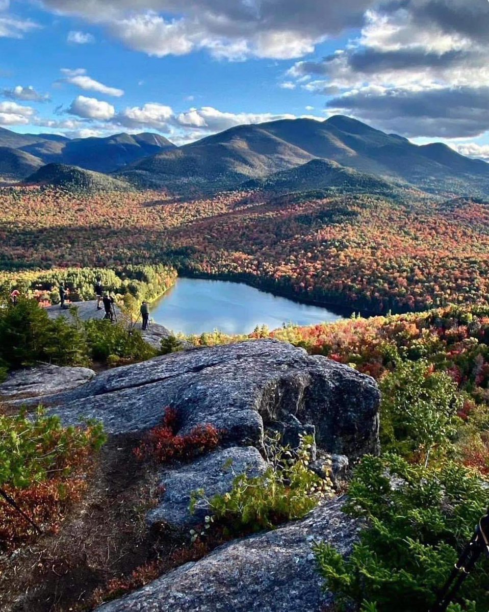 Good morning, #Adirondacks!
📍 The View From Mount Jo
📷 Fran Christian Armitage