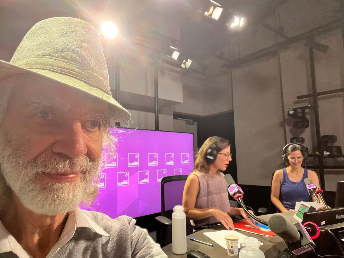 mariericheux tweet media