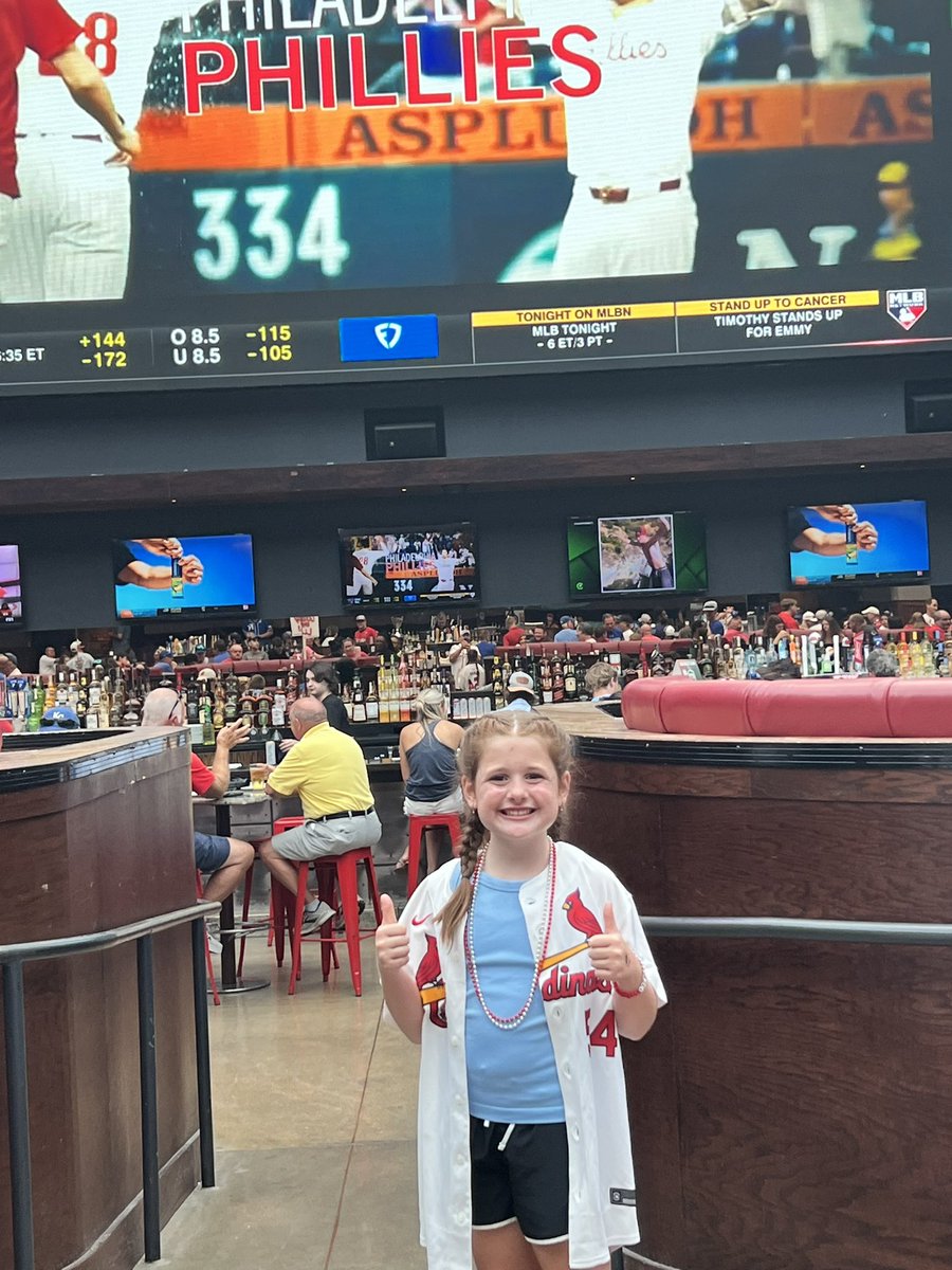 This one here had an unassisted double play last night. Sign her to a futures contract <a href="/Cardinals/">St. Louis Cardinals</a> !!