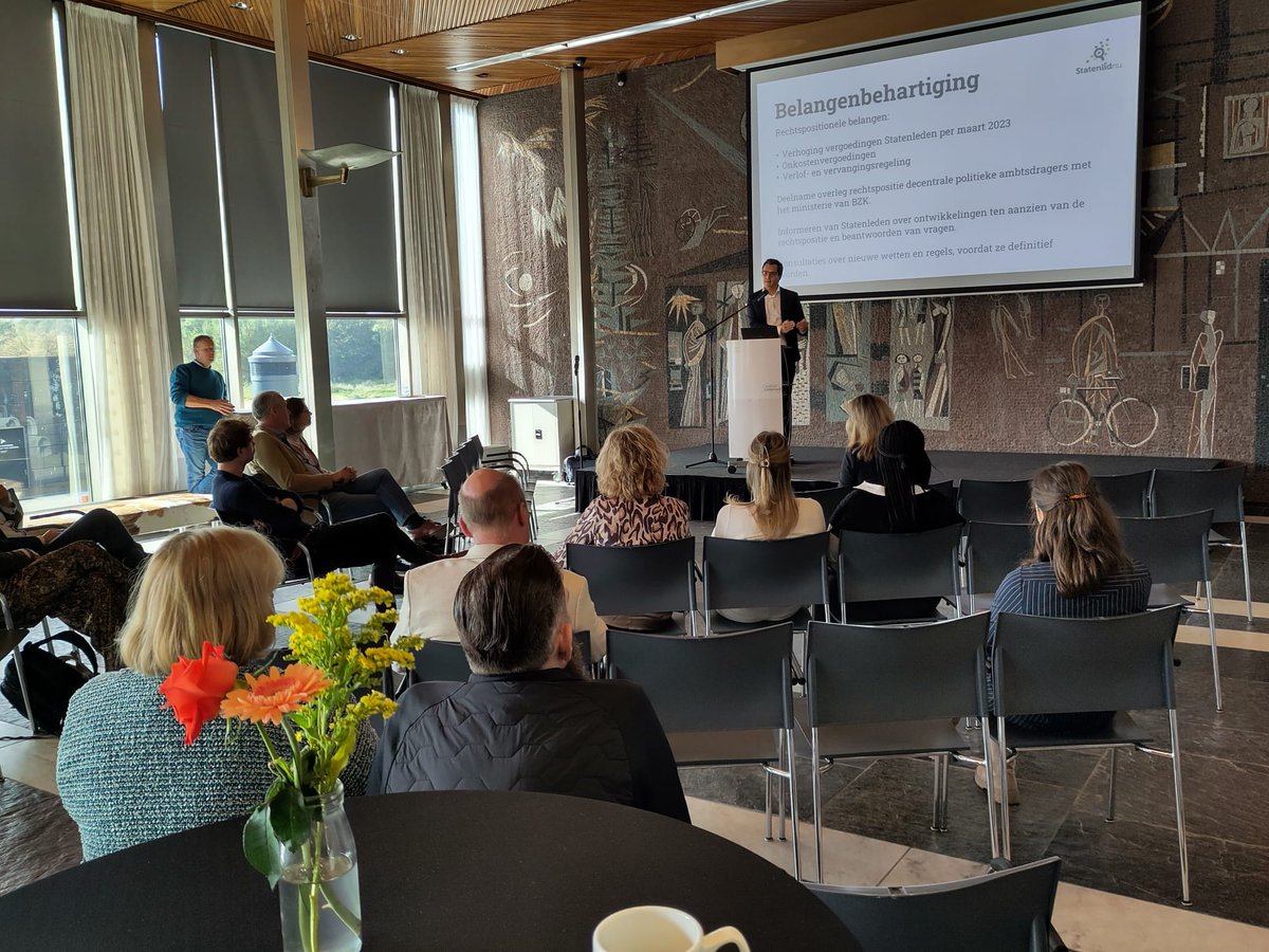 Statenlidnu (@statenlidnu) on Twitter photo Vandaag brengt Statenlidnu een werkbezoek aan <a href="/PSprovGld/">Provinciale Staten van Gelderland</a>. Natuurlijk vertellen we wie we zijn en wat we doen, maar we zijn vooral benieuwd naar jullie vragen en behoeftes. Daarover gaan we graag in gesprek! Vandaag brengt Statenlidnu een werkbezoek aan <a href="/PSprovGld/">Provinciale Staten van Gelderland</a>. Natuurlijk vertellen we wie we zijn en wat we doen, maar we zijn vooral benieuwd naar jullie vragen en behoeftes. Daarover gaan we graag in gesprek!