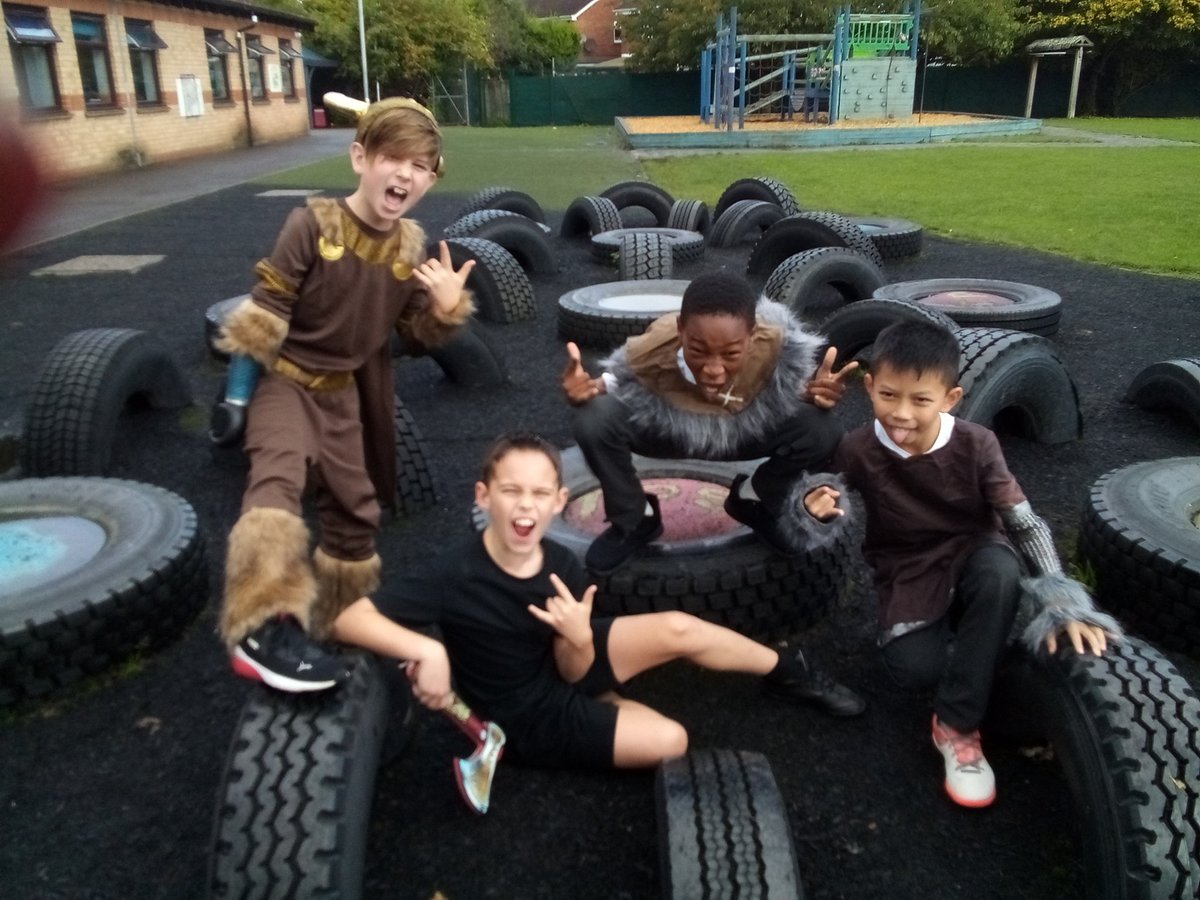 HillsideYr5's tweet photo. Viking Day 2024 Grrr part 2! https://t.co/T43GjRJTI6
