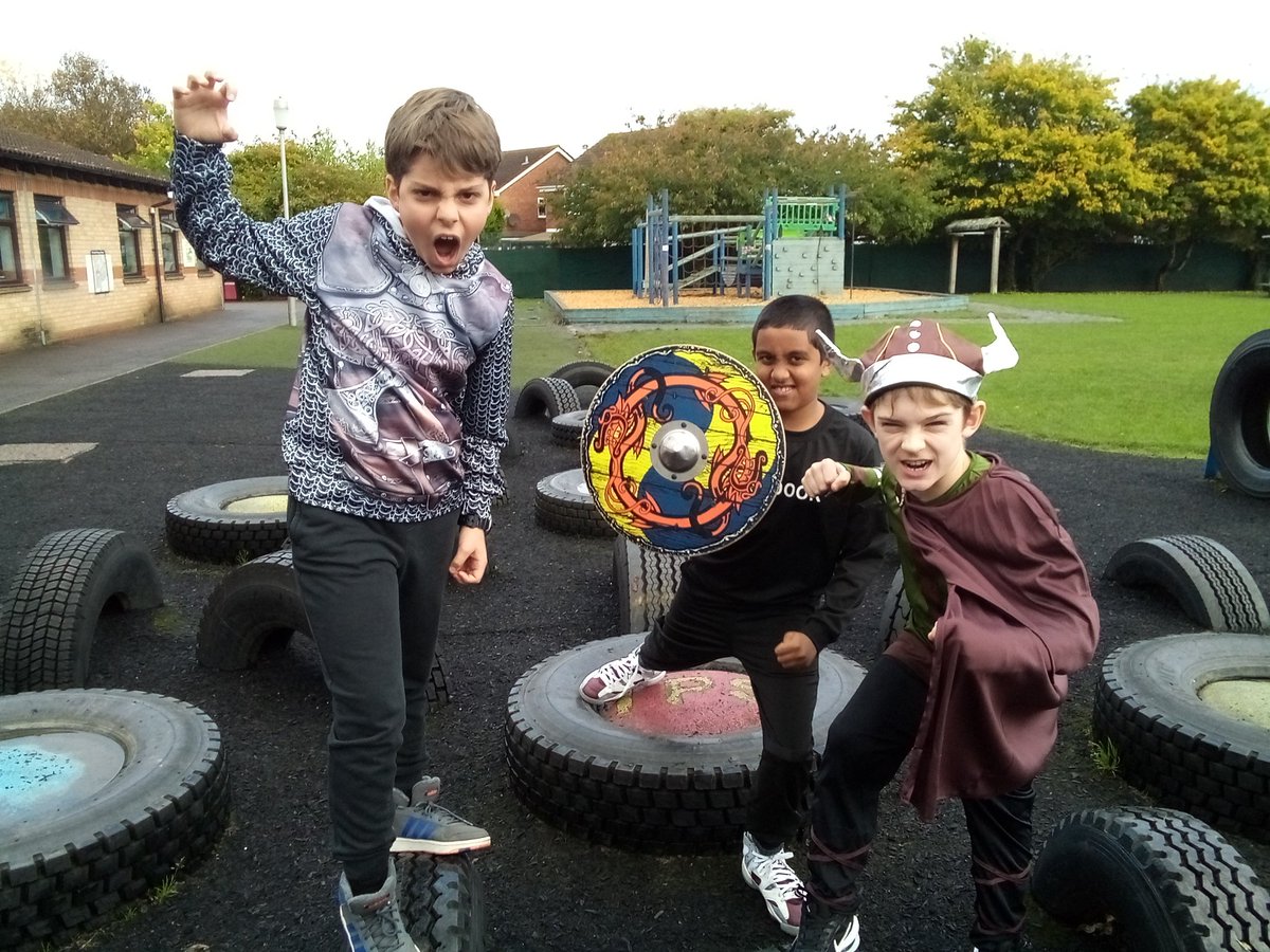 HillsideYr5's tweet photo. Viking Day 2024 Grrr part 2! https://t.co/T43GjRJTI6