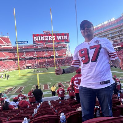 eltiopaga's tweet photo. #NuevaFotoDePerfil https://t.co/9W4C7f2P1I