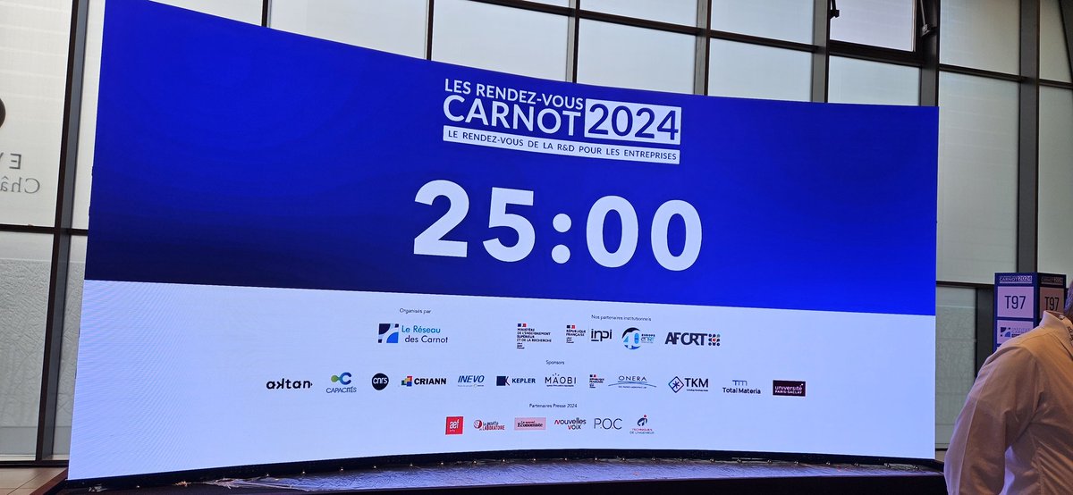 EsterTechnopole's tweet photo. [EN DIRECT] 🔴  Ne manquez pas une opportunité de partenariats avec l'Ecosystème d'#ESTERTechnopole #Limoges ! Parlons de vos projets lors des @RDV_CARNOT. #rdvcarnot #RDVCarnot2024 #Networking https://t.co/t2EsyuPQID