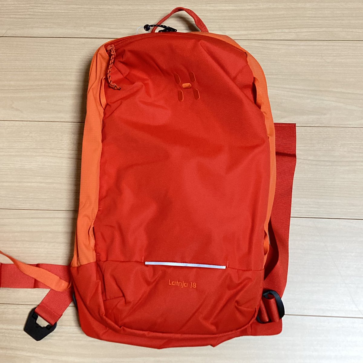 saoringer's tweet photo. ひゃっほー!今シーズンのゲレンデ用バックパック。早く滑りたいなあ。
#haglofs
#ホグロフス https://t.co/j34vXIaRVA