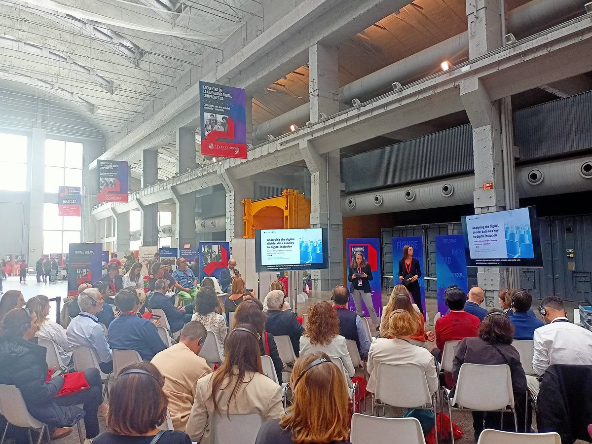 La necesidad de disponer de DATOS para orientar políticas que actúen sobre las Desigualdades Sociodigitales 
Encuesta Brecha Digital <a href="/f_ferrerguardia/">Fundació Ferrer i Guàrdia</a>
Guía encuestas y metodologías cuantitativas <a href="/DFS_MWC/">Digital Future Society</a>

#AllDigitalSummit #ForoDerechosDigitales