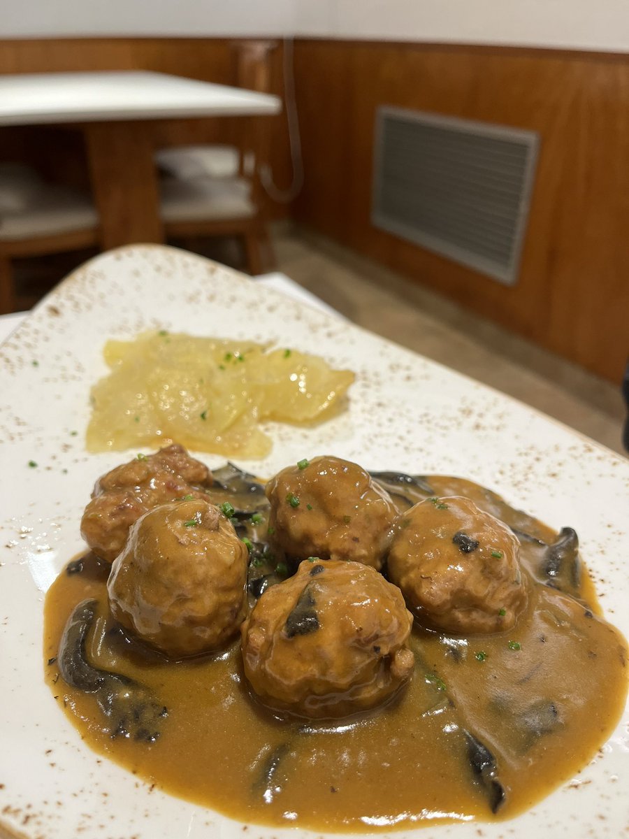 Xavi Cormand tweet media