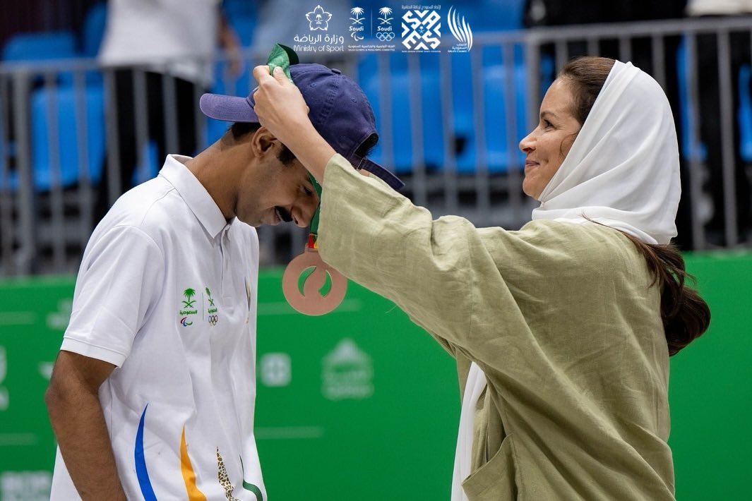 نهنئ أبطال التزلج اللوحي لفوزهم في دورة الألعاب السعودية 2024!
🥇راكان أبو الغيث
🥈أحمد حاجي
🥉الوليد مخاشن

قام أعضاء مجلس إدارة الاتحاد السعودي لرياضات المغامرة، الأستاذة رشا الشهابي والأستاذ محمد الدخيني، بتتويج الفائزين 🇸🇦💪🏽
#بيننا_أبطال

#بيننا_أبطال #دورة_الألعاب_السعودية