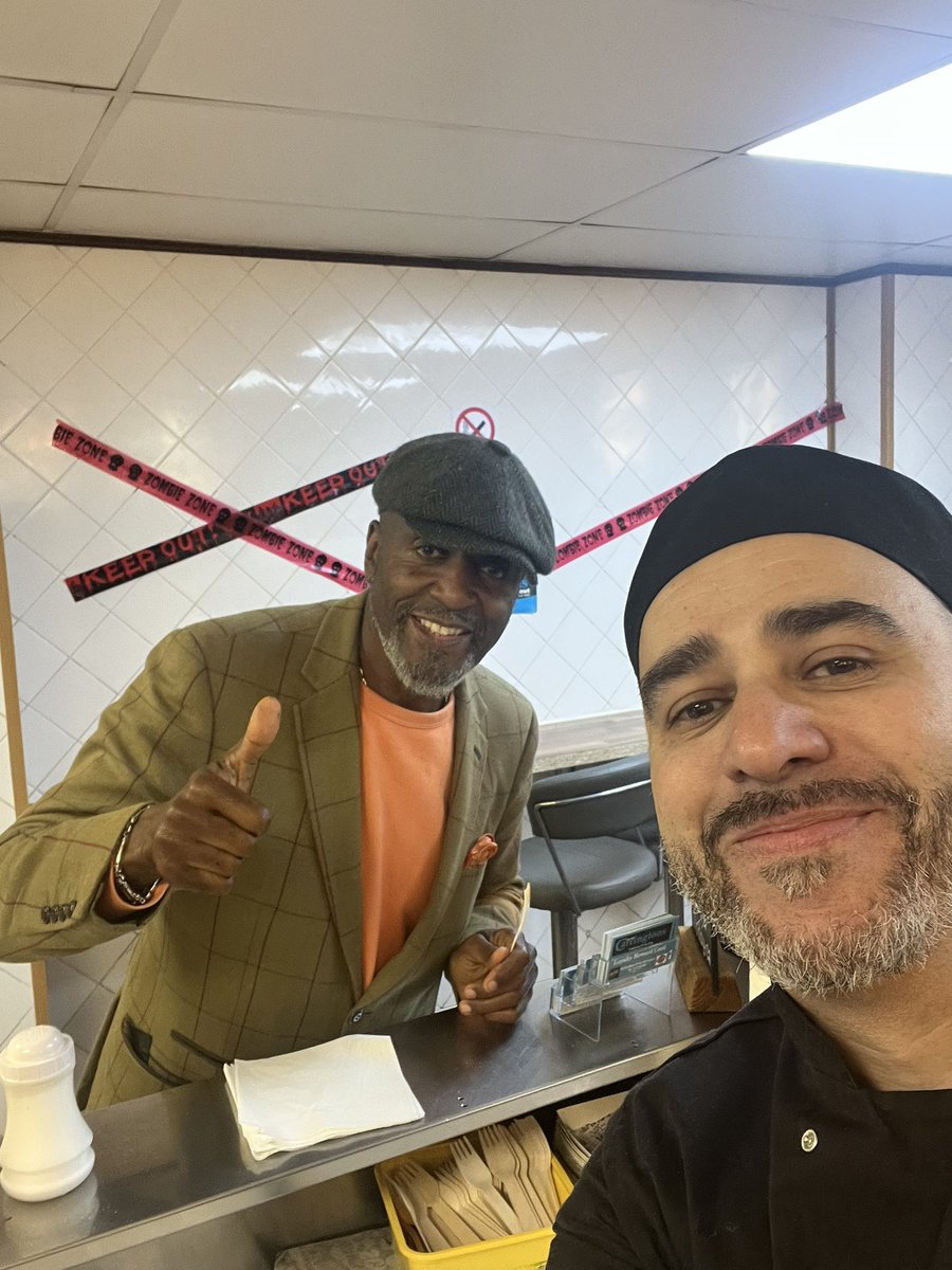 Mike (@mrmelios) on Twitter photo Always a pleasure to get a visit from this absolute legend <a href="/willardwiganMBE/">Dr Willard Wigan MBE</a>. Made my day Always a pleasure to get a visit from this absolute legend <a href="/willardwiganMBE/">Dr Willard Wigan MBE</a>. Made my day