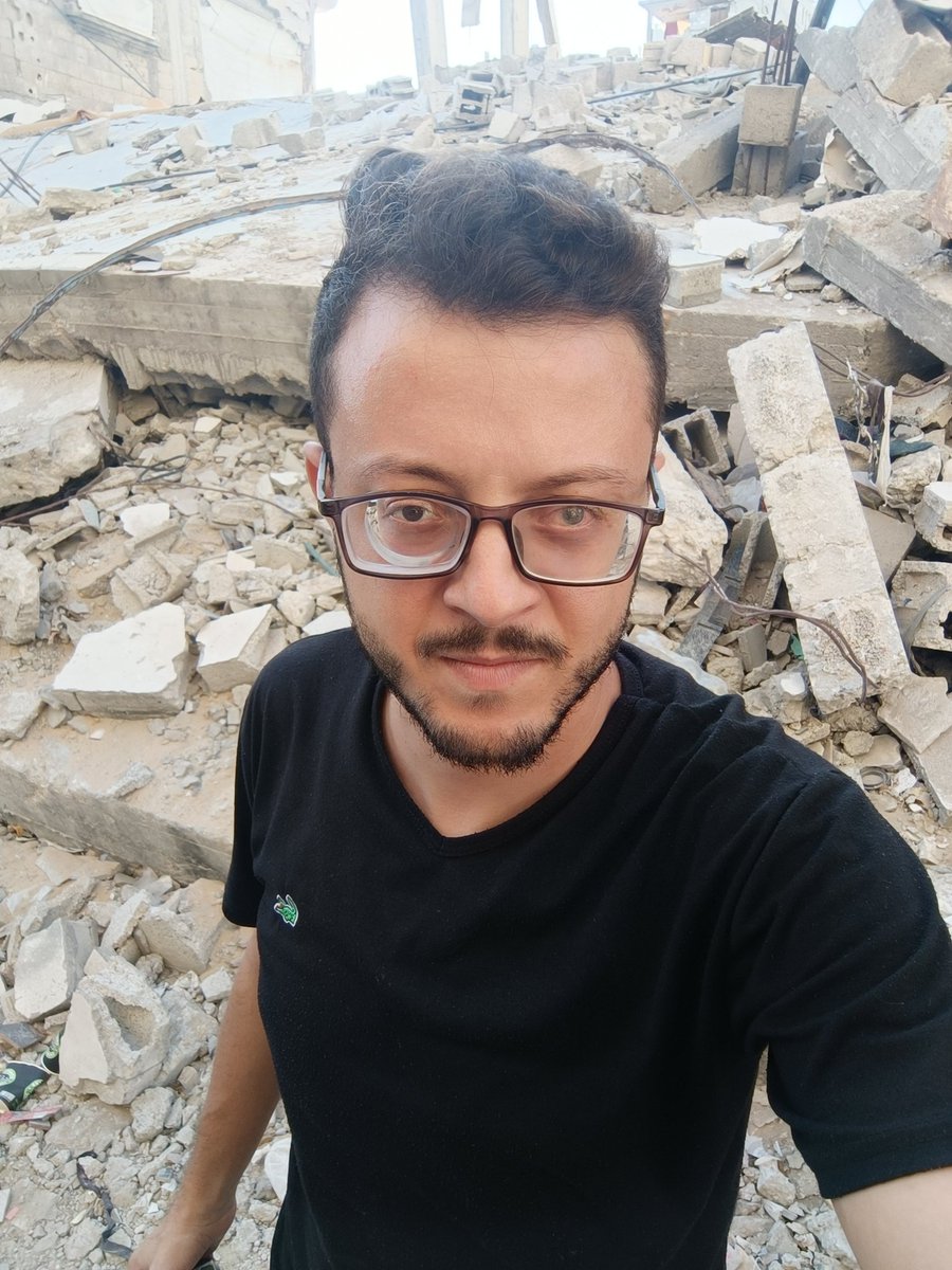 ahmedshameya995's tweet photo. I don't know if anyone cares. 😔

But between the rubble, I still alive!!

https://t.co/L2sXrXgHsV https://t.co/7iA9SbWfIN